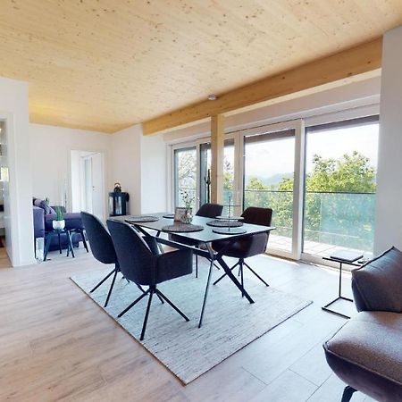 Modernes Ferienhaus Mit Panoramablick Rosegg Ngoại thất bức ảnh